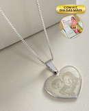 Kit Dia das Mães + Colar Coração Laser + Foto 3D - Semijoia Banhado em Prata