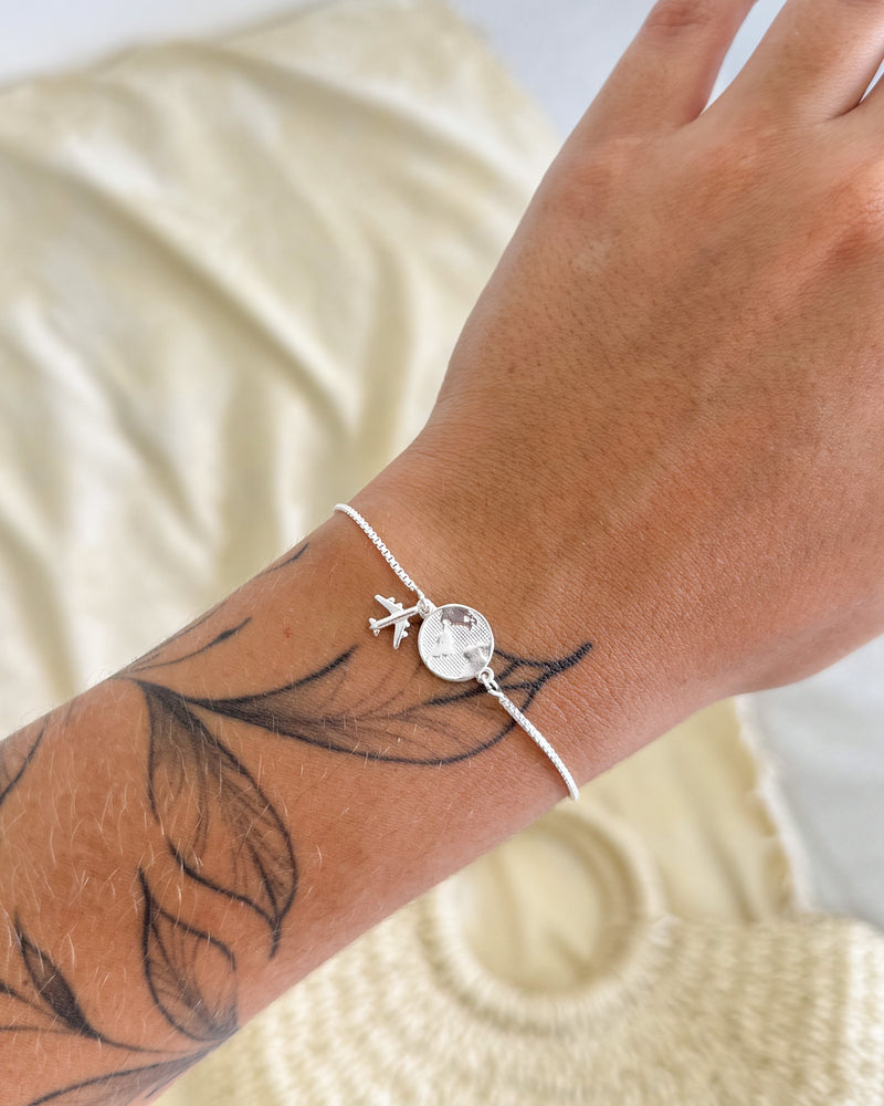 Pulseira Regulável Viagem - Semijoia Banhado a Prata
