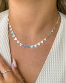 Colar Chapinha Triângulos - Semijoia Banhado a Prata