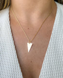 Colar Pingente Triângulo - Semijoia Banhado em Ouro 18k