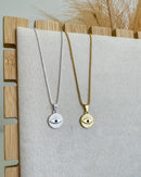 Colar Pingente Medalha Olho Grego - Semijoia Banhado em Ouro 18k