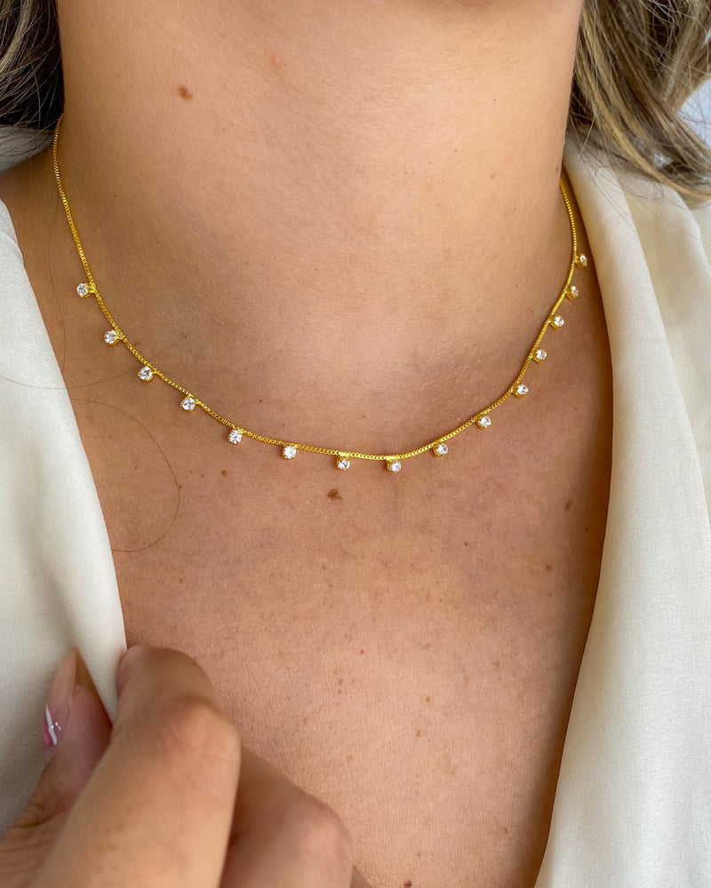 Colar Choker Ponto de Zircônia - Semijoia Folheada a Ouro 18k