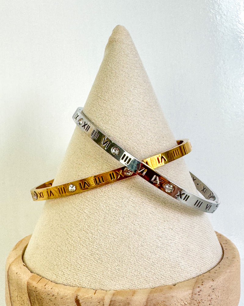 Bracelete Números Romanos - Semijoia em Aço Inox