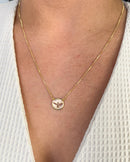 Escapulário Espírito Santo - Semijoia Banhado em Ouro 18k