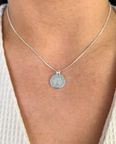 Colar Pingente Medalha Pet - Semijoia Banhado a Prata