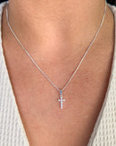 Colar Pingente Cruz Cravejada - Semijoia Banhado a Prata