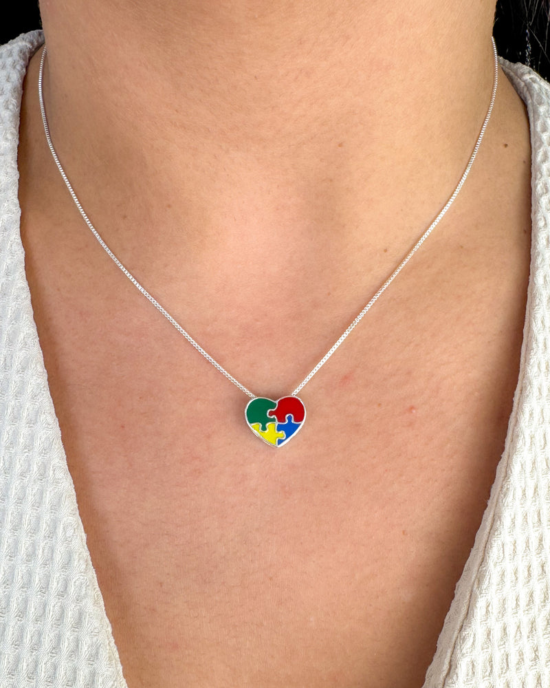 Colar Pingente Autismo - Semijoia Banhado a Prata