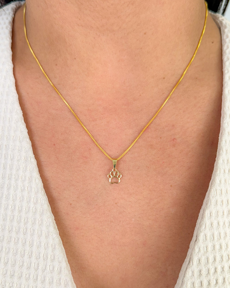 Colar Pingente Patinha Vazada - Semijoia Banhado em Ouro 18k