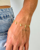 Pulseira Corações Pendurados - Semijoia Banhada a Ouro 18k