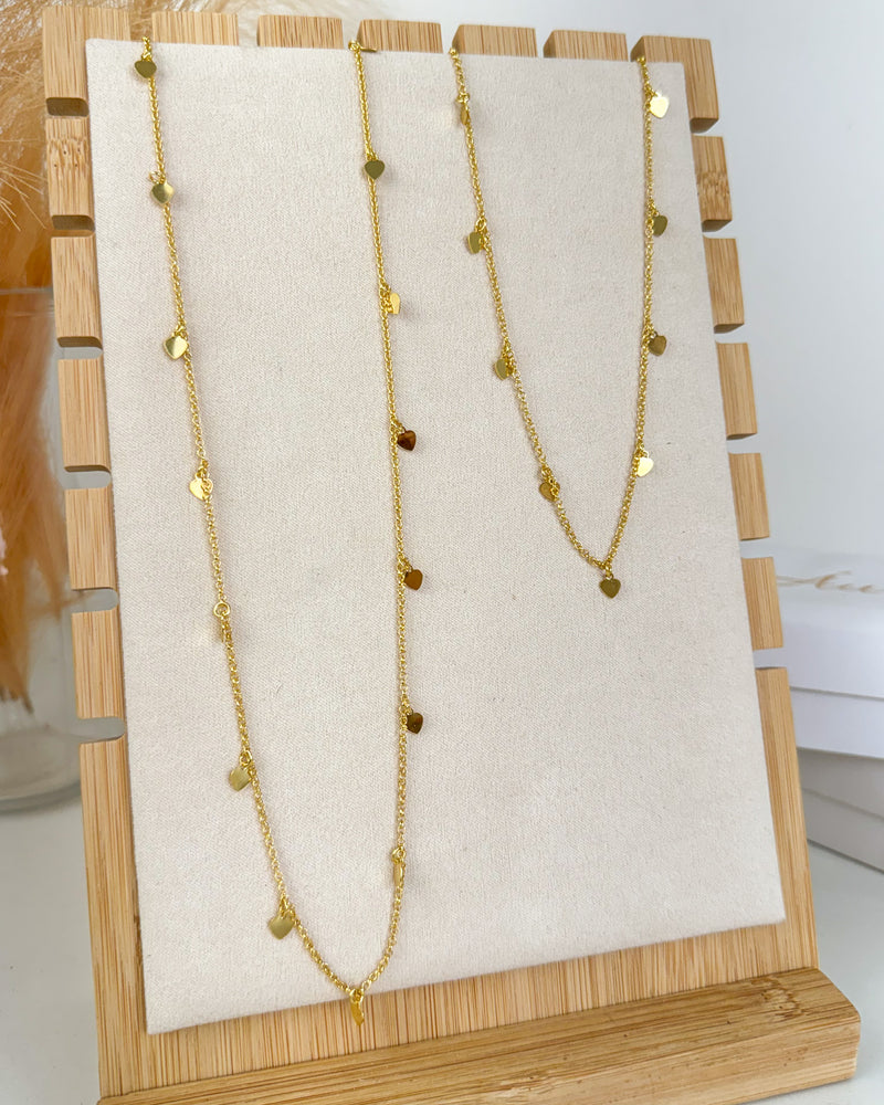 Colar Choker Corações Pendurados - Semijoia Banhado em Ouro 18k