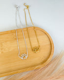 Pulseira Regulável Patinha - Semijoia Banhado em Ouro 18k