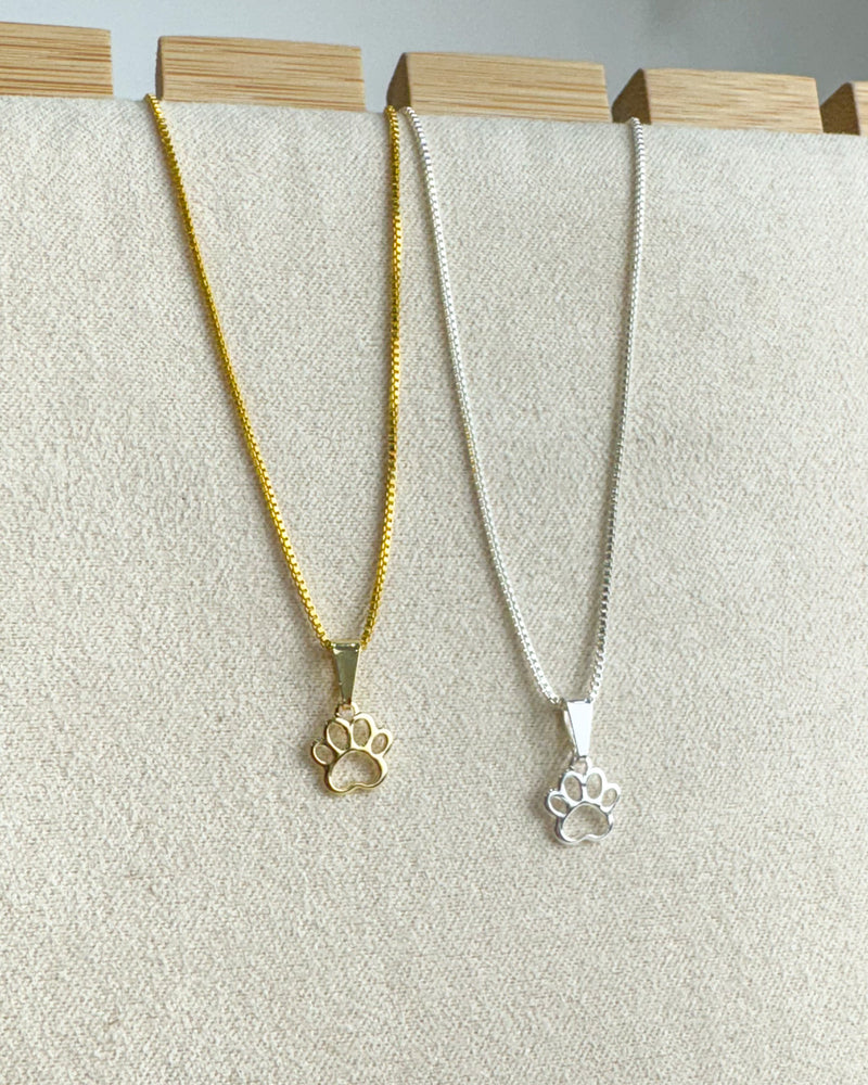 Colar Pingente Patinha Vazada - Semijoia Banhado em Ouro 18k