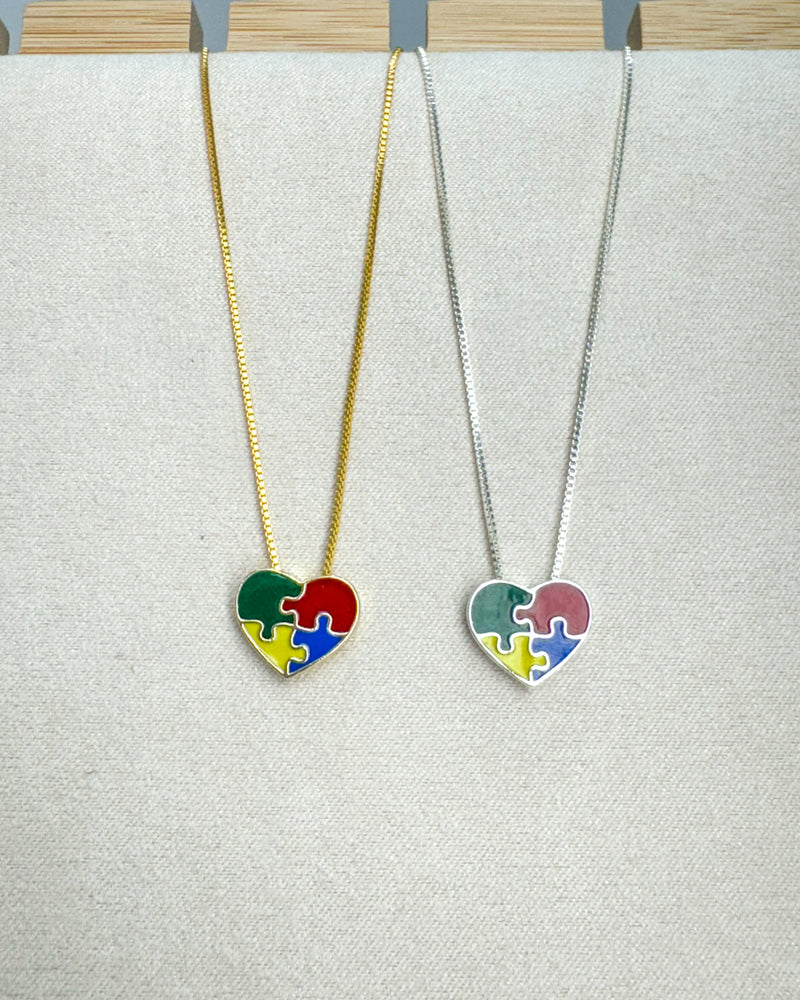 Colar Pingente Autismo - Semijoia Banhado a Prata