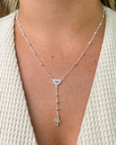 Colar Modelo Terço com Coração - Semijoia Banhado a Prata