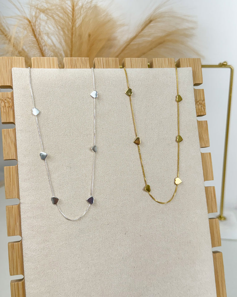 Colar Corações Fixos - Semijoia Banhado a Prata