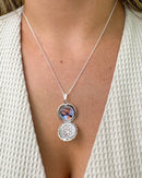 Colar Relicário Redondo + Foto Personalizada - Semijoia Banhado a Prata