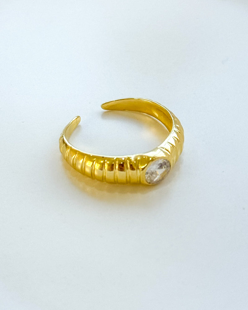 Anel Regulável Canelado com Zircônia - Semijoia Banhado em Ouro 18k