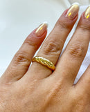 Anel Regulável Croissant - Semijoia Banhado em Ouro 18k