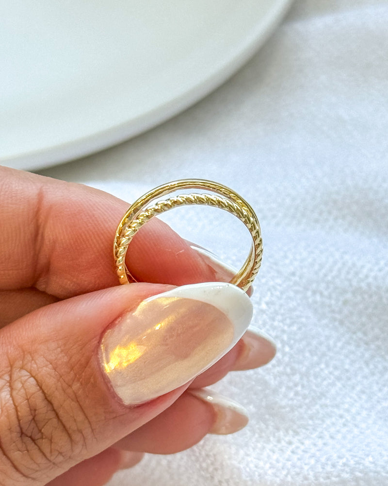 Anel Regulável Duplo Detalhado - Semijoia Banhado em Ouro 18k