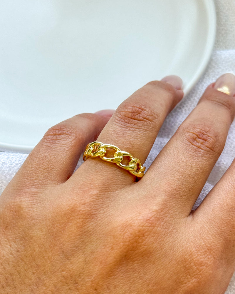 Anel Regulável Elos Vazados - Semijoia Banhado em Ouro 18k