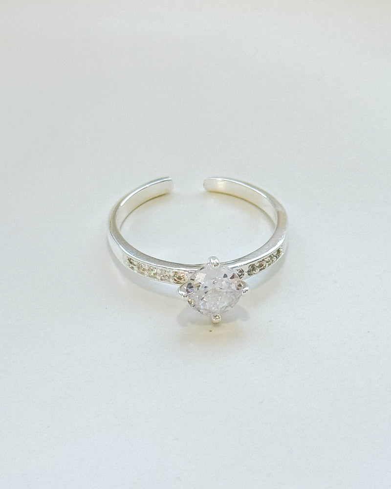 Anel Regulável Solitário Cravejado - Semijoia Banhado a Prata