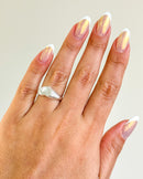 Anel Regulável Canelado Coração - Semijoia Banhado a Prata