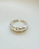 Anel Regulável Croissant - Semijoia Banhado a Prata