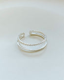 Anel Regulável Duplo Detalhado - Semijoia Banhado a Prata