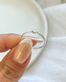 Anel Regulável Solitário Simples - Semijoia Banhado a Prata