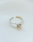 Anel Regulável Solitário Redondo - Semijoia Banhado a Prata