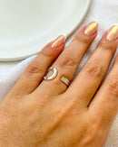 Anel Regulável Oval Vazado - Semijoia Banhado a Prata