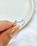 Anel Regulável Base Constelação - Semijoia Banhado a Prata