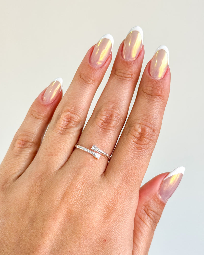 Anel Regulável Trançado Duo Zircônia - Semijoia Banhado a Prata