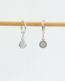 Argolinha com Pingente Ponto de Luz - Semijoia Banhado a Prata