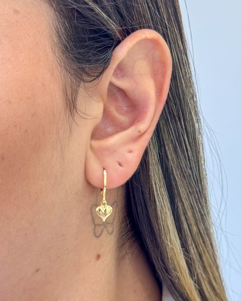 Argolinha com Pingente Coração - Semijoia Banhado em Ouro 18k