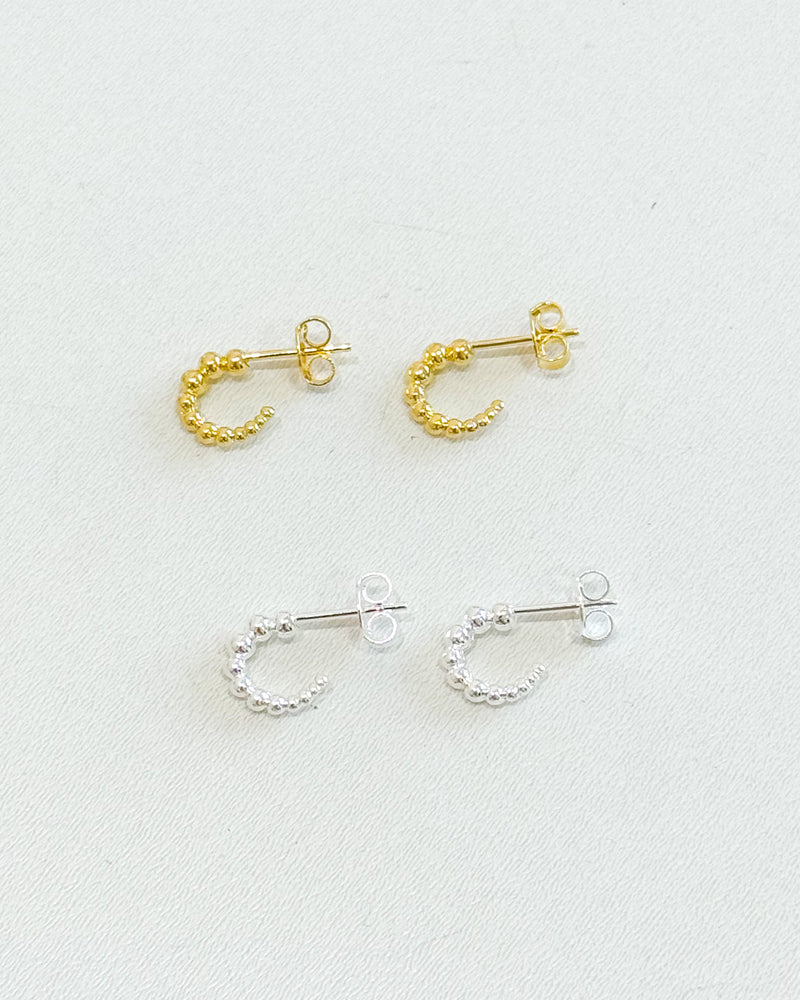 Argolinha Esfera - Semijoia Banhado a Prata