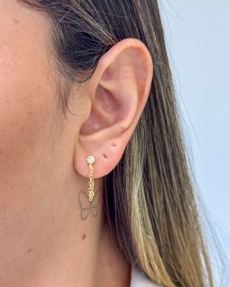 Brinco Correntinha Ponto de Luz - Semijoia Banhado em Ouro 18k