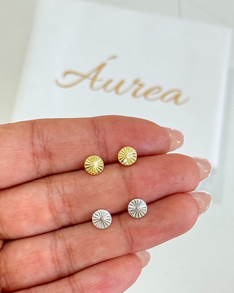 Brinco Moedinha - Semijoia Banhado em Ouro 18k