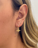 Argolinha com Pingente Abelha - Semijoia Banhado em Ouro 18k