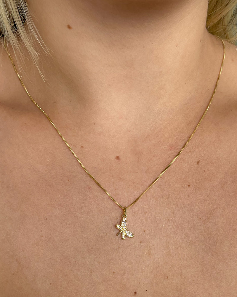 Colar Pingente Libélula Cravejada - Semijoia Banhado em Ouro 18k