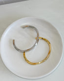 Bracelete Waves  - Semijoia em Aço Inox Ouro