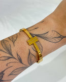 Bracelete H  - Semijoia em Aço Inox Ouro