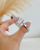 Bracelete H  - Semijoia em Aço Inox Prata