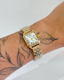 Relógio Feminino Quadrado Boxy Dourado 21mm