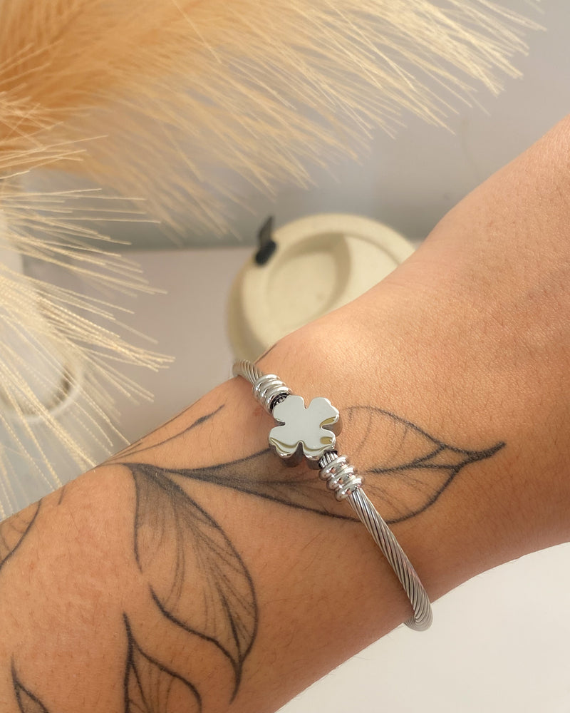Bracelete Trevo Regulável - Aço Inoxidável - Áurea Acessórios