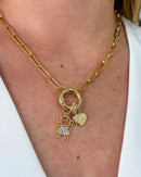 Colar Fecho Boia com Pingente Filha - Semijoia Banhado em Ouro 18k