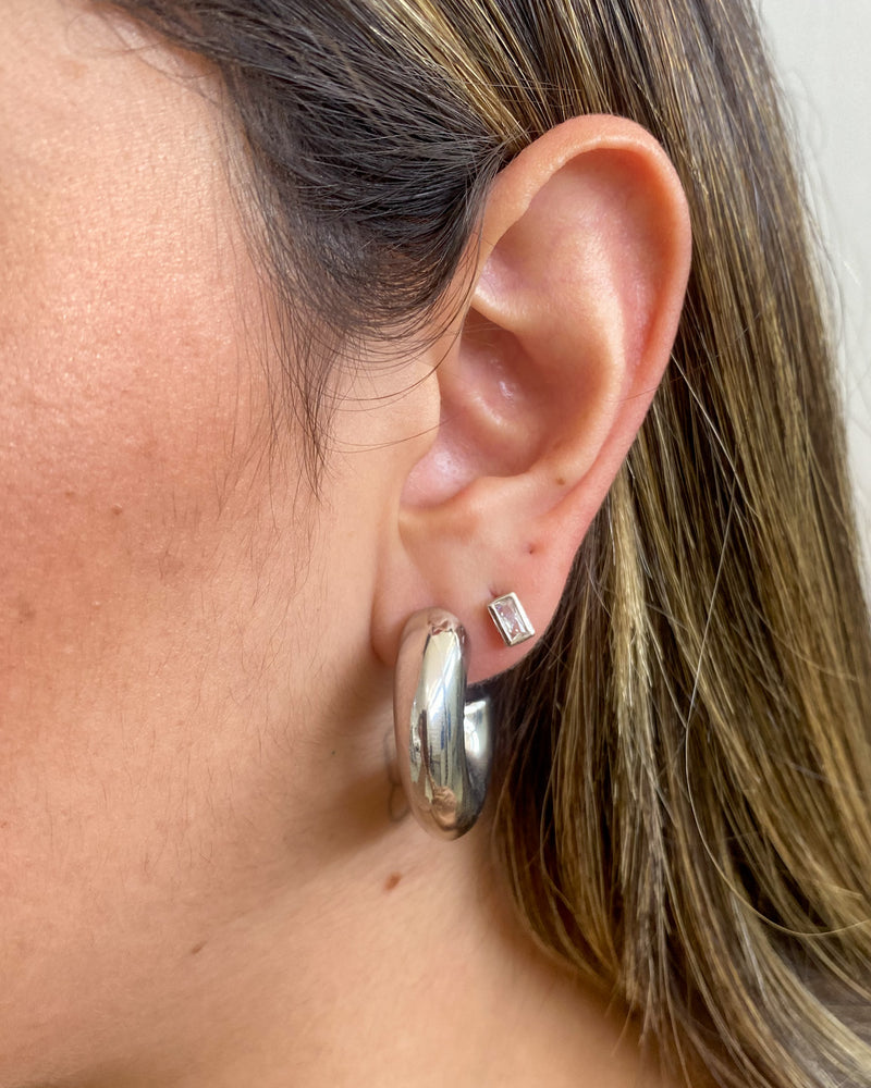 Argola Big Tubular M - Prata - Áurea Acessórios