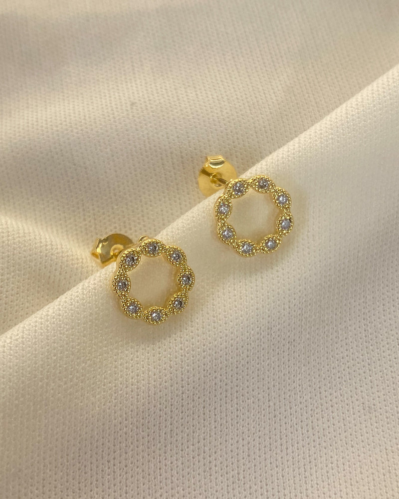 Brinco Mini Circulos Cravejados - Semijoia Banhado em Ouro 18k