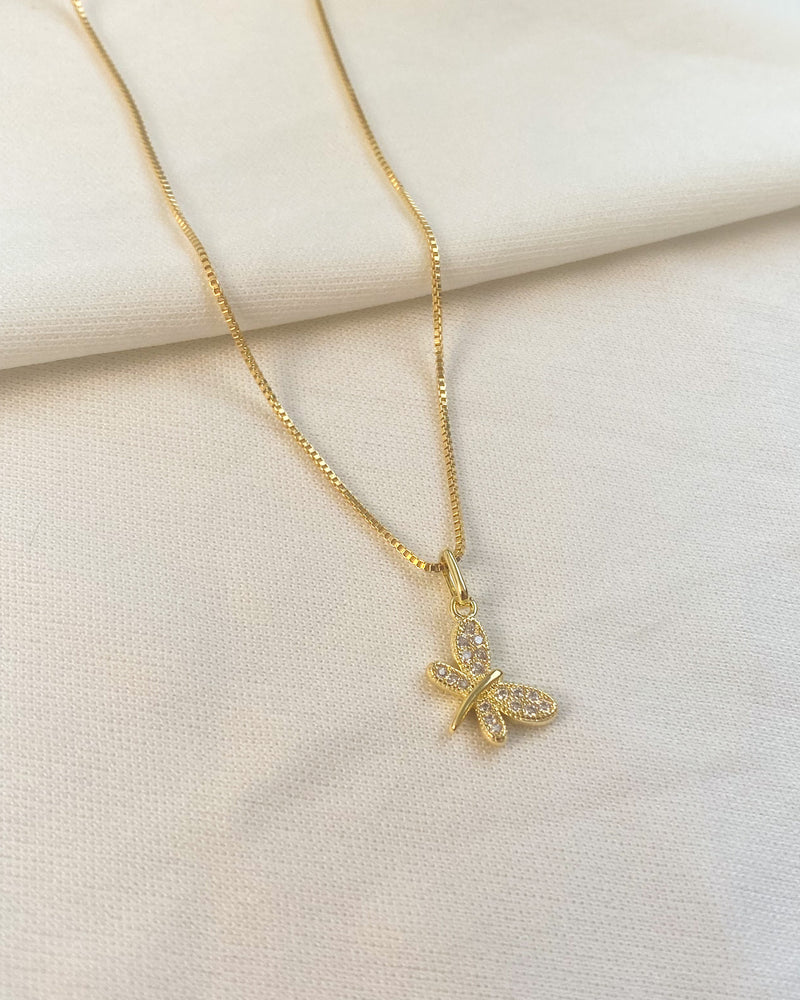 Colar Pingente Libélula Cravejada - Semijoia Banhado em Ouro 18k