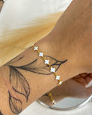 Pulseira Trevo Branco - Semijoia Folheada a Ouro 18k